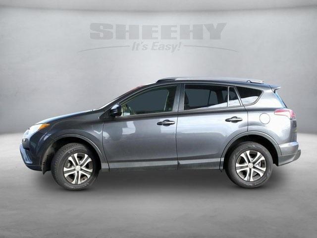 2017 toyota rav4 le