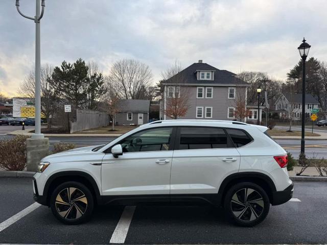 2024 volkswagen taos 1.5t se