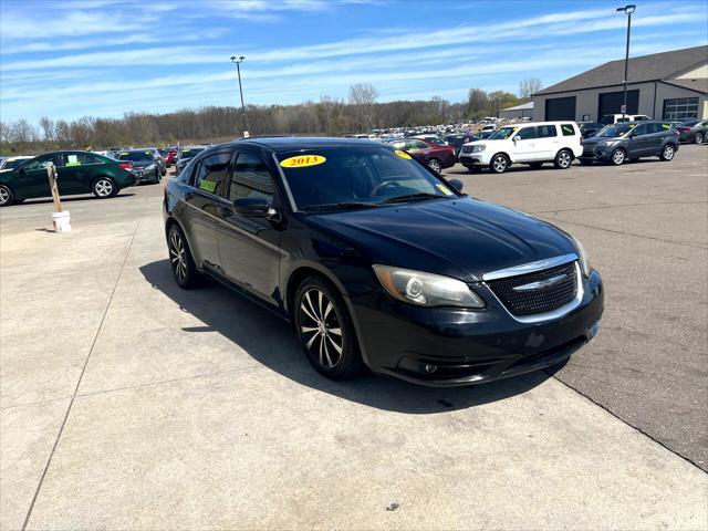 2013 chrysler 200 limited
