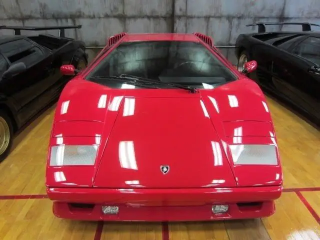 1989 lamborghini countach 6400mi red/black trades/offers considered