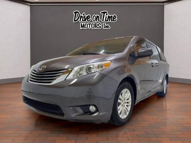 2016 toyota sienna xle