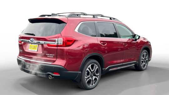 new 2024 subaru ascent limited 7-passenger
