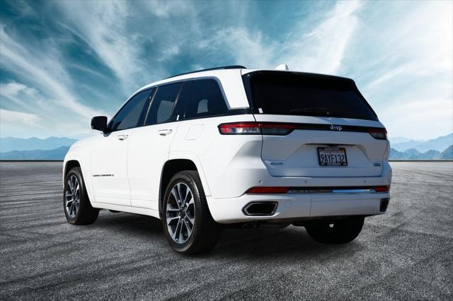 2022 jeep grand cherokee overland