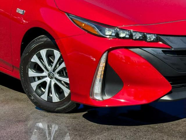 2020 toyota prius prime le