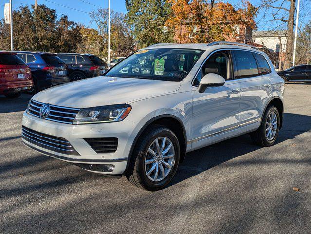 2017 volkswagen touareg v6 sport w/technology