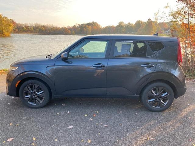 2020 kia soul ex