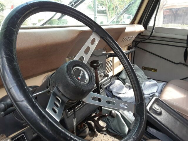 1979 jeep golden eagle unrestored patina safari kaki cj5