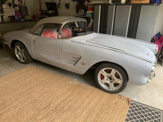 1961 corvette c1 restomod