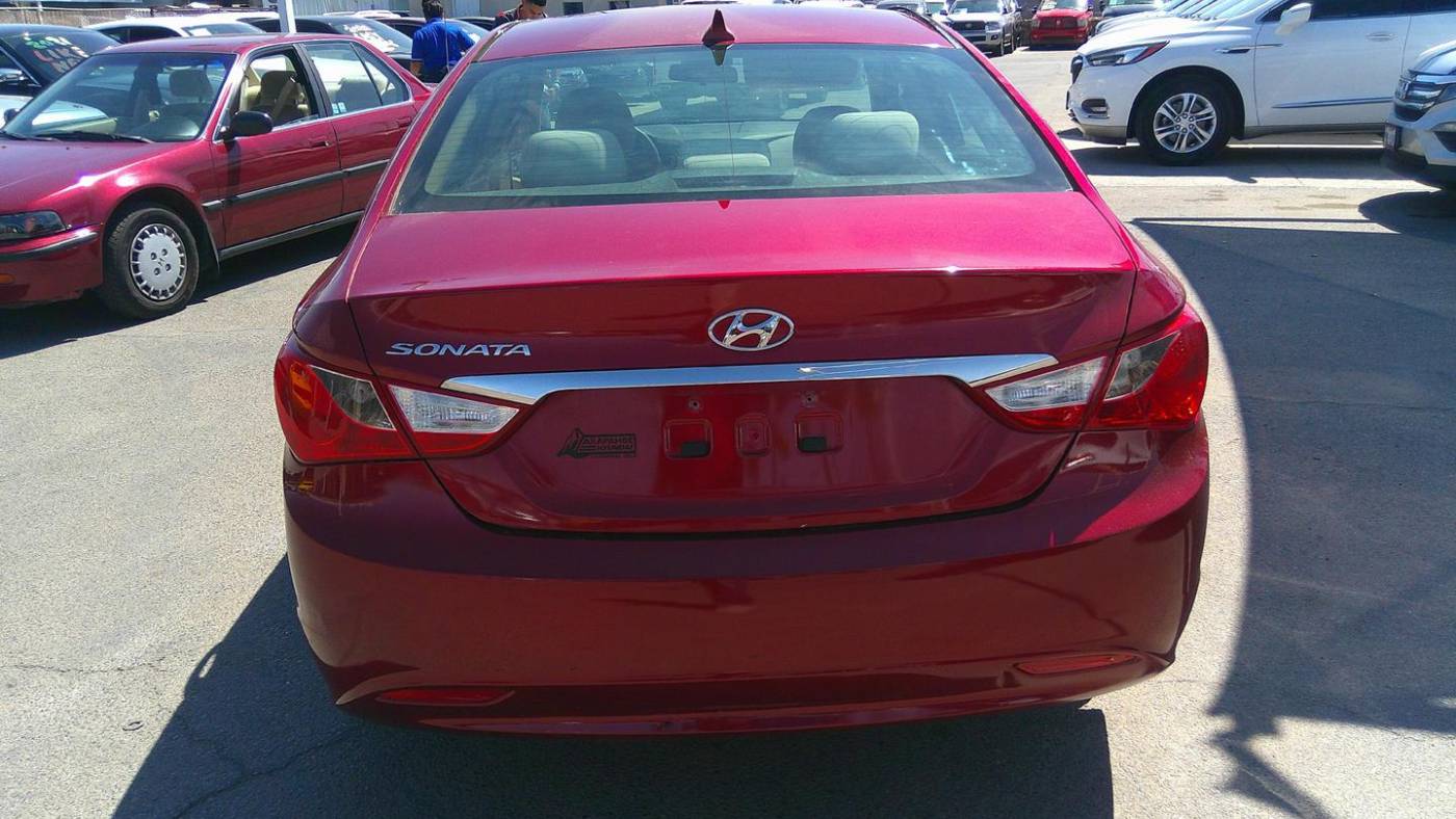 2011 hyundai sonata gls