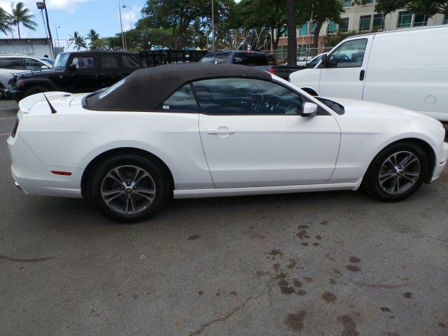2013 ford mustang v6 v6 2dr convertible for sale in honolulu, hawaii
