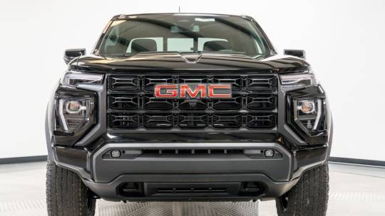 2024 GMC Canyon