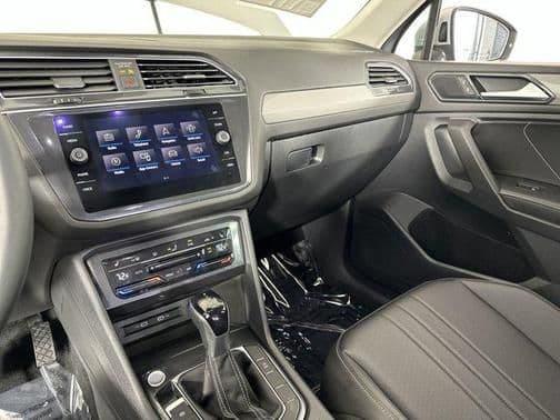 2022 volkswagen tiguan 2.0t se in mishawaka, indiana