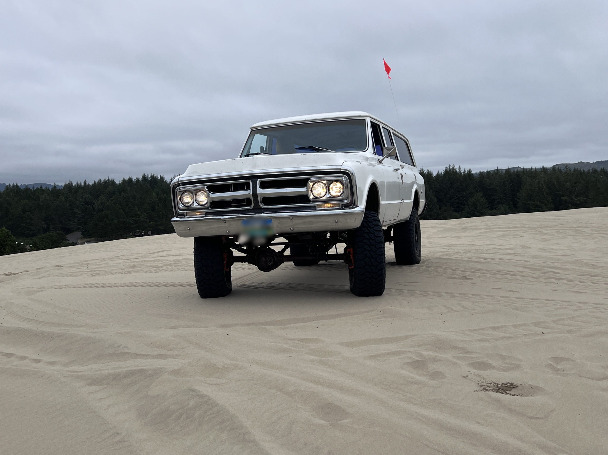 1972 gmc suburban 4wd