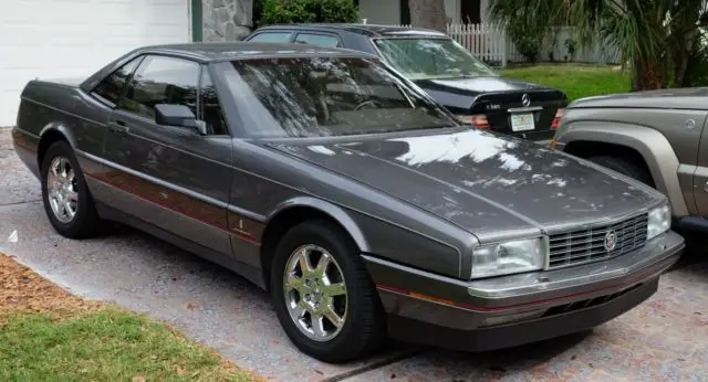 1989 cadillac allante base convertible 2-door 4.5l beautiful & low miles