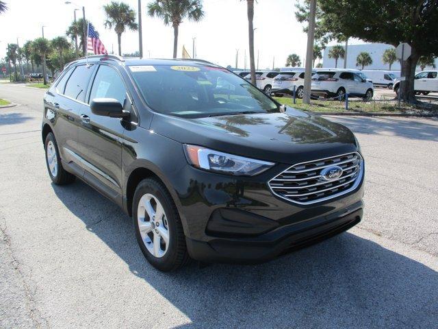 2022 ford edge se