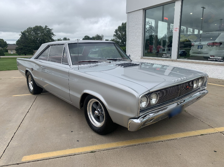 1967 dodge coronet r/t 4-speed