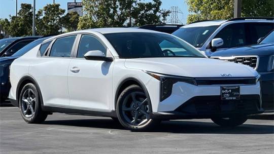 2025 Kia K4