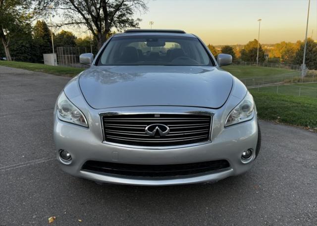 2012 infiniti m37x base
