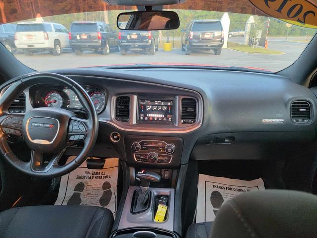 2019 dodge charger sxt