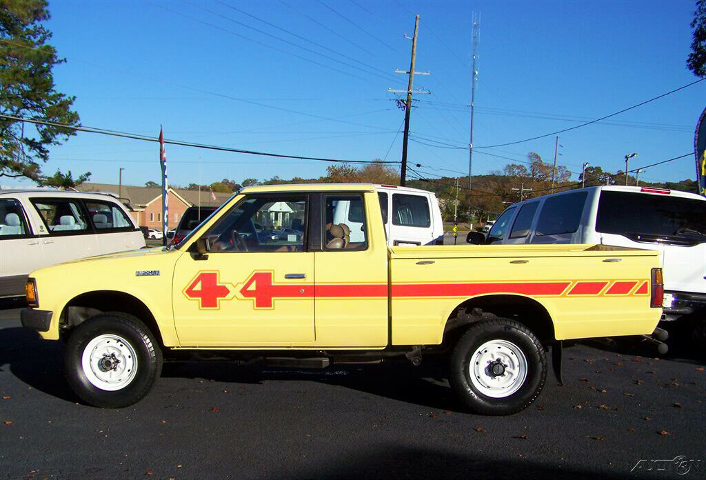 a ultra sharp rock solid survivor 4wd comp 2 hardbody toyota hilux pickup tacoma