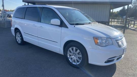 2016 Chrysler Town & Country