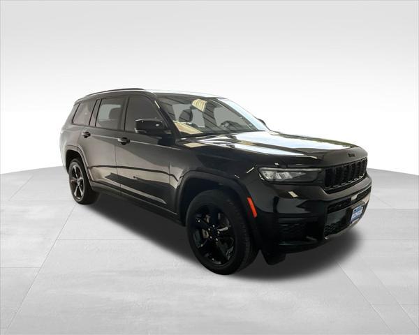 2022 jeep grand cherokee l altitude