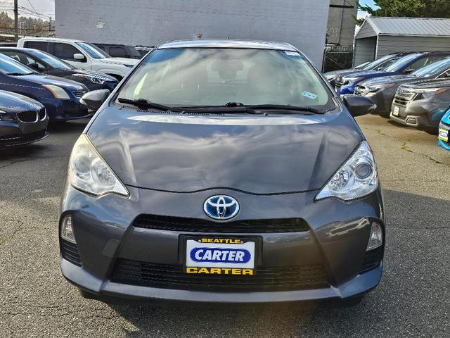 2013 toyota prius c three