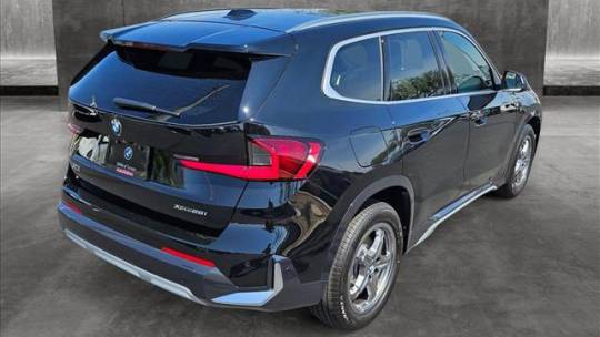 2025 BMW X1