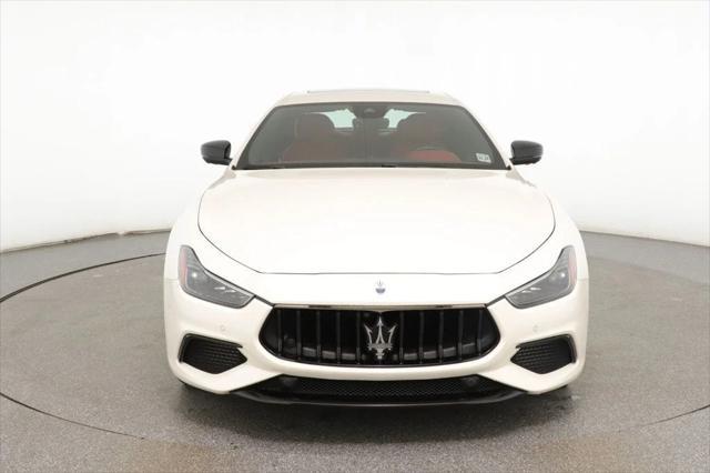 2023 maserati ghibli modena q4