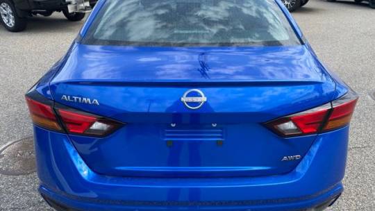 2025 Nissan Altima