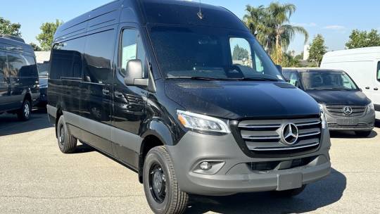 2025 Mercedes-Benz Sprinter