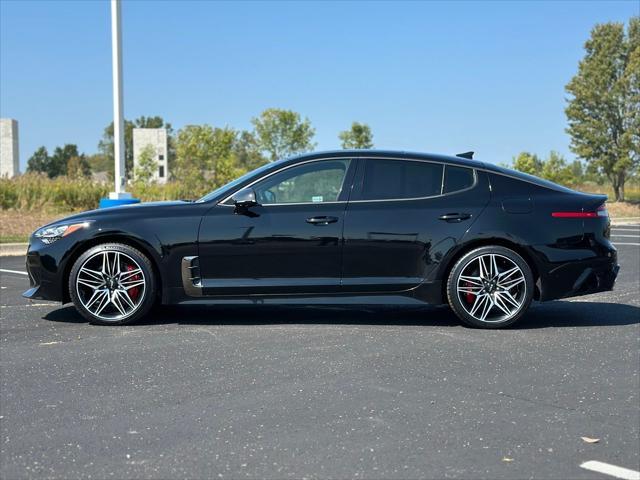 2023 kia stinger gt2