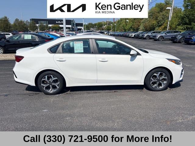 2021 kia forte lxs