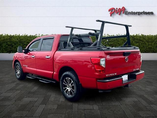2021 nissan titan sv
