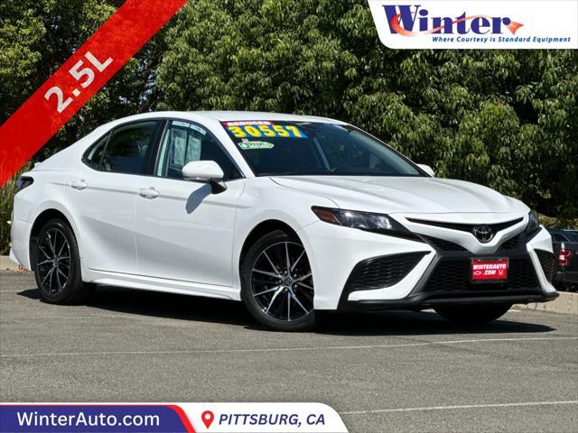 2024 toyota camry se