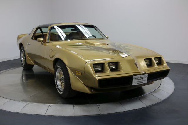 ws6 - orignal 403 - auto - solar gold - rust free - phs - a/c - hurst t-tops!