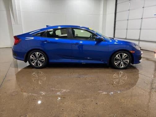 2018 honda civic ex-t in beaverdale heights, iowa