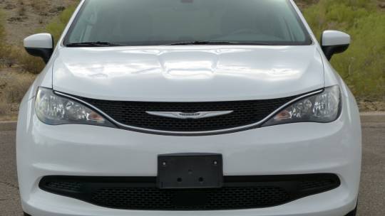 2021 Chrysler Voyager