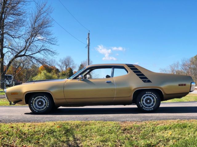 1971 plymouth roadrunner 383 4 speed n96