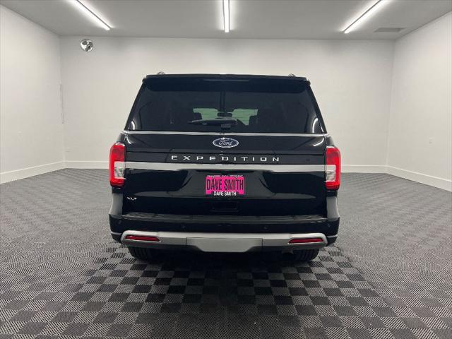 2022 ford expedition xlt