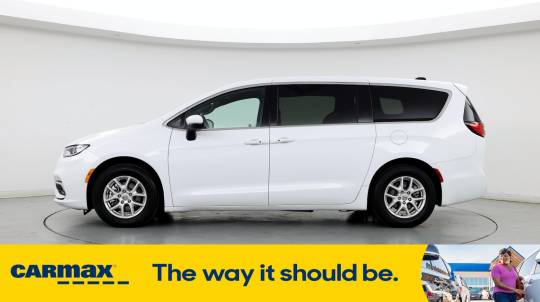 2023 Chrysler Pacifica