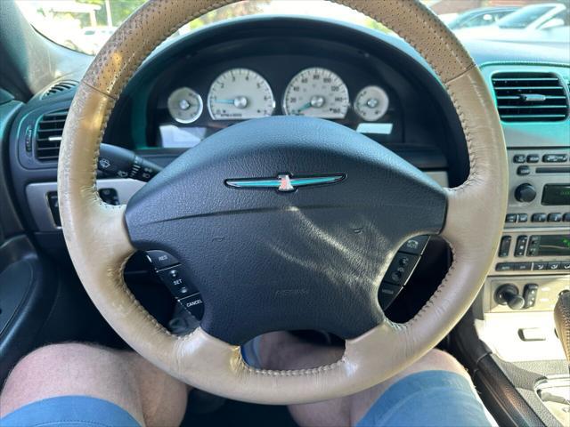 2005 ford thunderbird deluxe