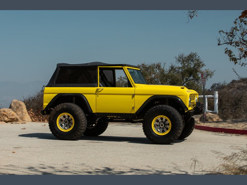 1967 ford bronco 2-door