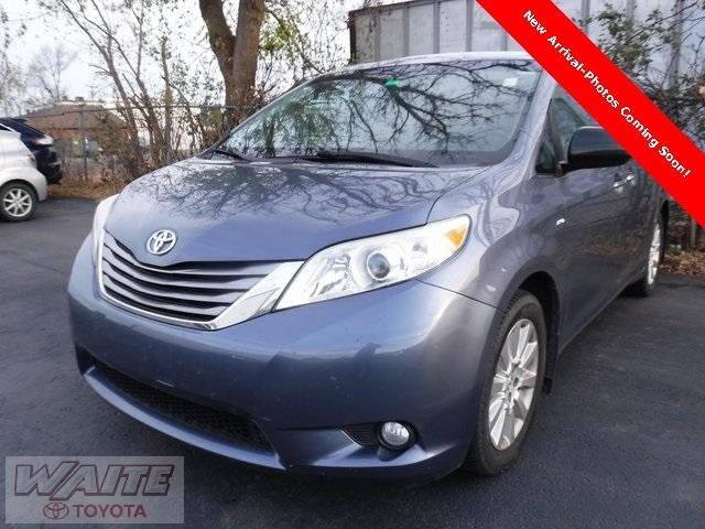 2016 toyota sienna xle