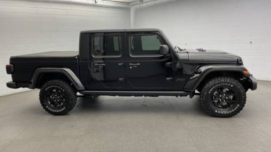 2024 Jeep Gladiator