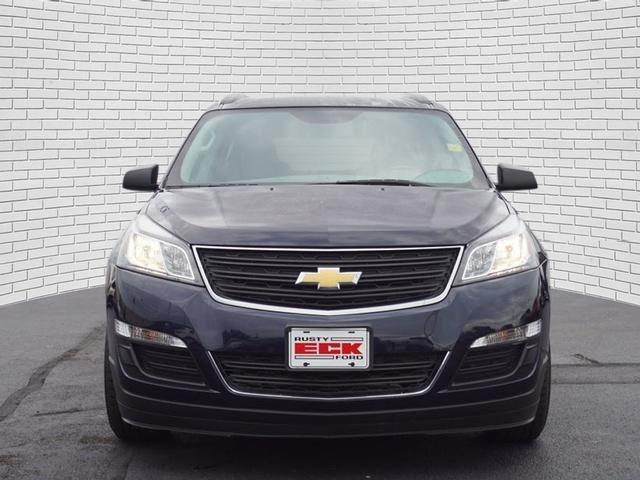 used 2016 chevrolet traverse fwd ls wichita, ks 67207 for sale in wichita, kansas