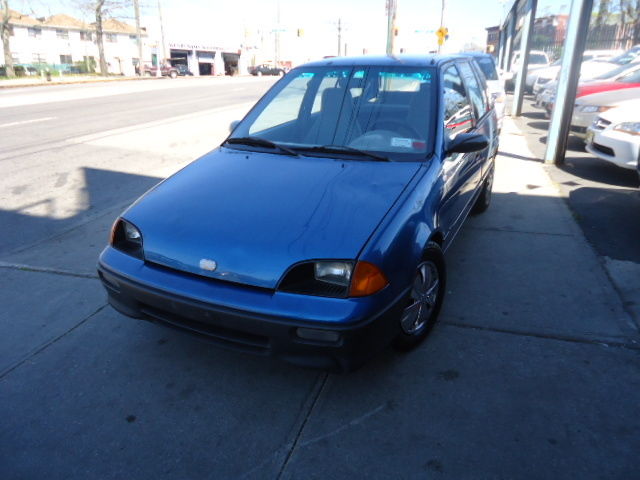 1994 geo metro h/b 4door auto 101k runs great cold a/c no reserve many new parts