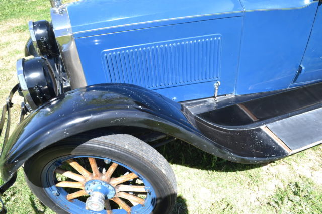 1922 packard 4 door runs and drives great