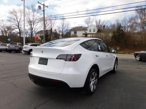 2021 tesla model y long range 4dr all-wheel drive sport utility in milford, massachusetts
