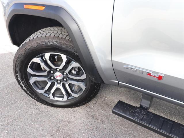 2024 gmc canyon base